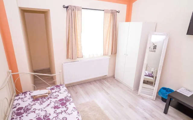 Hostel Kings n' Queens