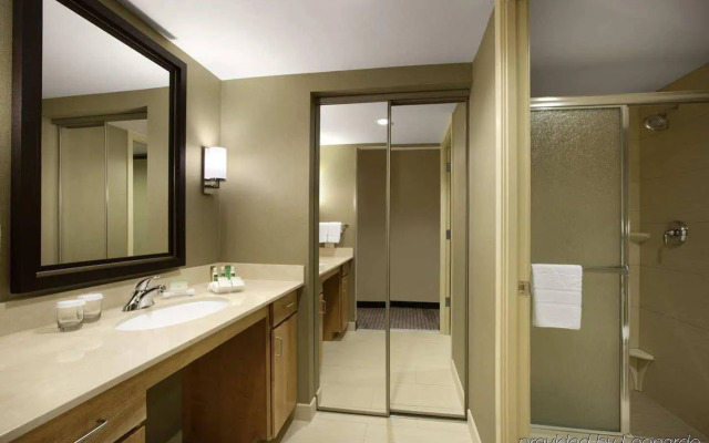 Homewood Suites by Hilton University City