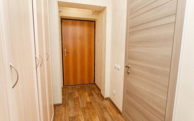 Апартаменты «Этажи на перекрестке улиц Юмашева и Папанина»