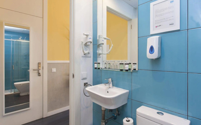 Ramblas by Pillow Hostel - Adults only