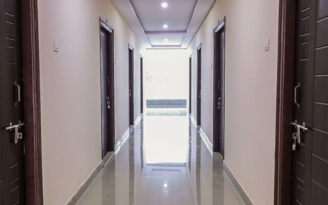 OYO 15457 Grd Residency