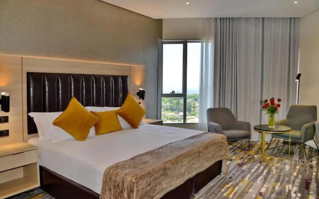 Luxury Apartment Sandton / no Loadshedding / Dstv