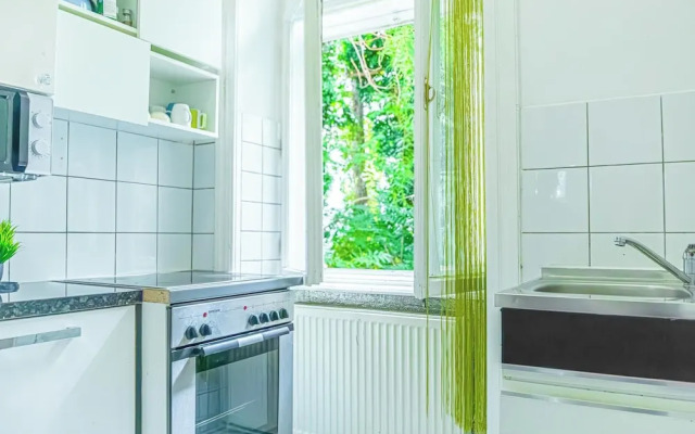 Modern 2BR Apt Longstay Sleeps 5