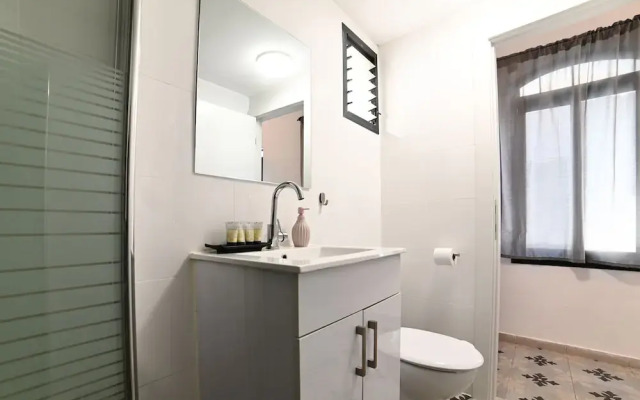 YalaRent Bazelet Apartments