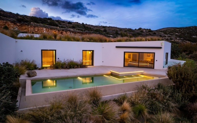 Paros Villa Skylines Estate III