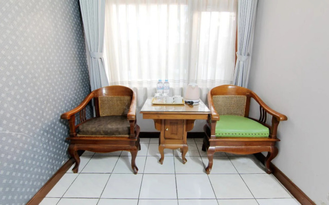 Lingga Hotel