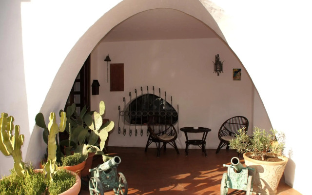 Don Pedro Hotel