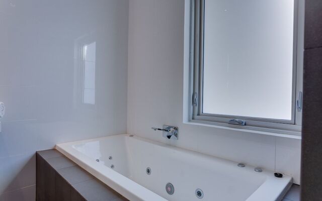 Cottesloe Executive Beach House