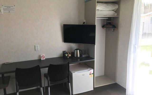 Parklands Motel