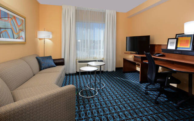 Fairfield Inn & Suites by Marriott Raleigh Capital Blvd./I-540