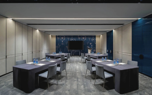 Hotel Indigo Suzhou Jinji Lake by IHG