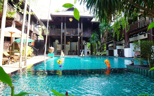 Yantarasri Resort