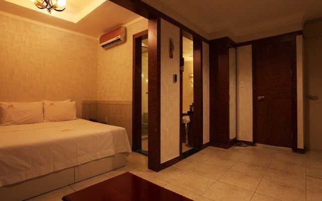 Hotel A1 Suwon