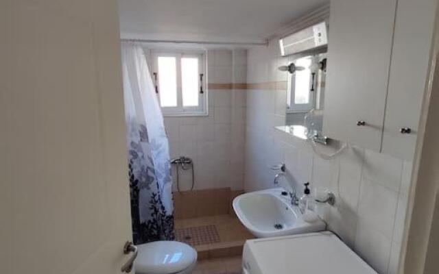 Kostas'House2