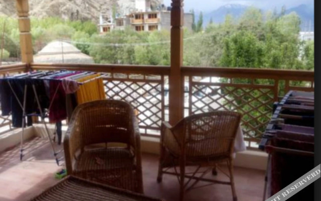 New Royal Guest House