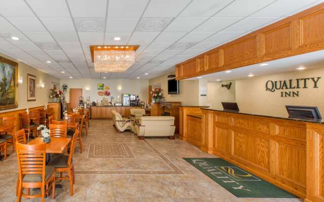 Quality Inn Ledgewood - Dover