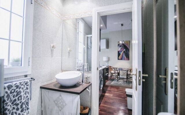 Cozy and Quiet Apartment in Town Centre