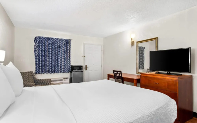 Travelodge Suites MacClenny