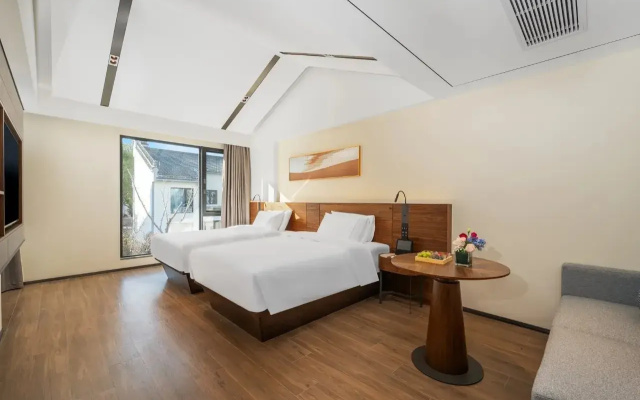 UrCove by Hyatt Shanghai Dishui Lake