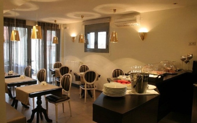 Aerinon Guesthouse