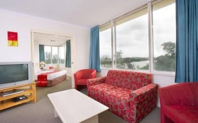 Chasely Apartment Hotel
