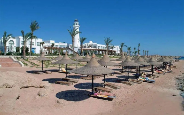 Melia Sinai