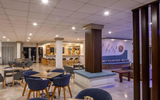 Seagull Hotel