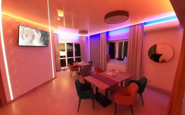 Route One - Restauracja & Pokoje Hotelowe