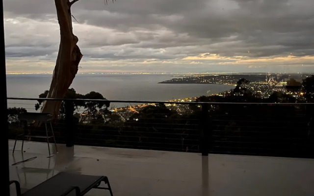 Arthurs Holiday Villa