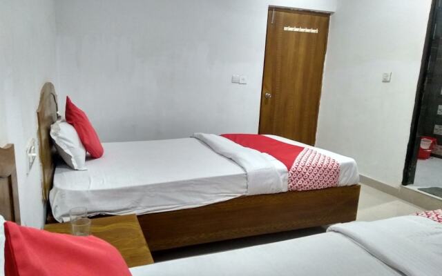 OYO 22721 Hotel Maya Buddha