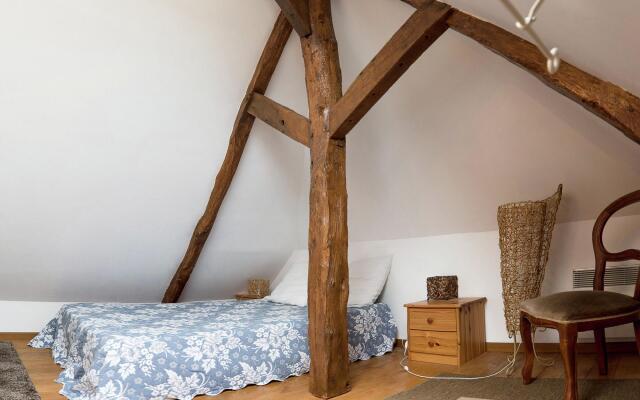 Characteristic, 16-th Century House With Heated Swimming Pool