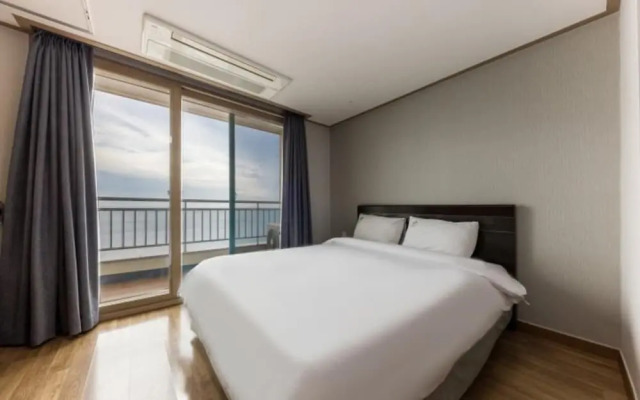 Boryeong (Daecheon) Mud Beach Hotel