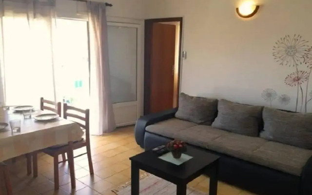Ognjen - Family Apartments With Free Parking - A1
