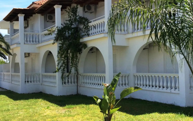 Mariana Hotel