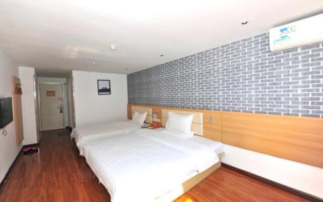 7Days Inn Xian East Street Zhangxueliang Memorial Hall East Door