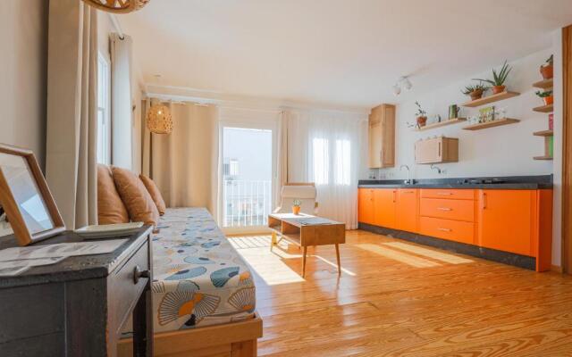 Cozy 1br Apt Recently Renovated in City Centre