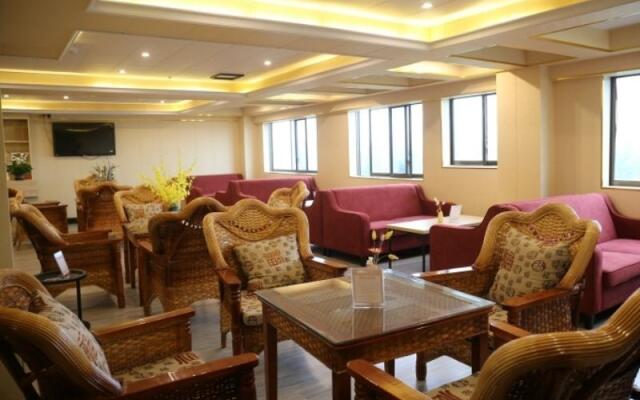 Shell Hotel Luzhou Naxi District Lan'an Avenue