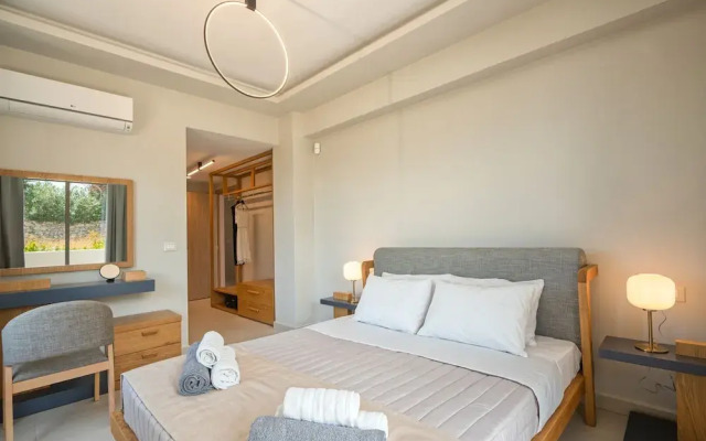 Luxury Villa Zakkallin - With Amazing View