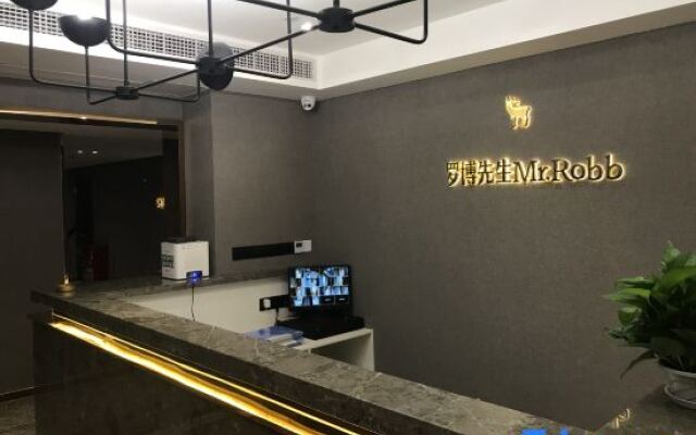 Mr. Robb Hotel (Chongqing Fortune Center)