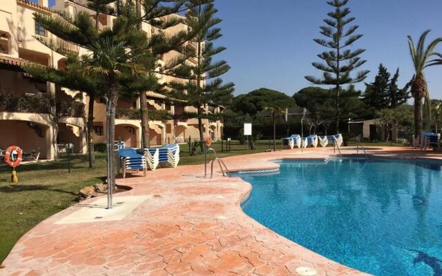 Apartamentos Silken Playa de Toro