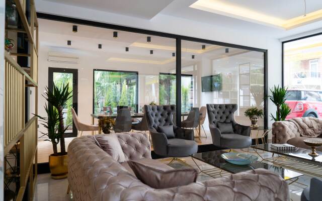 Niss Lara Hotel