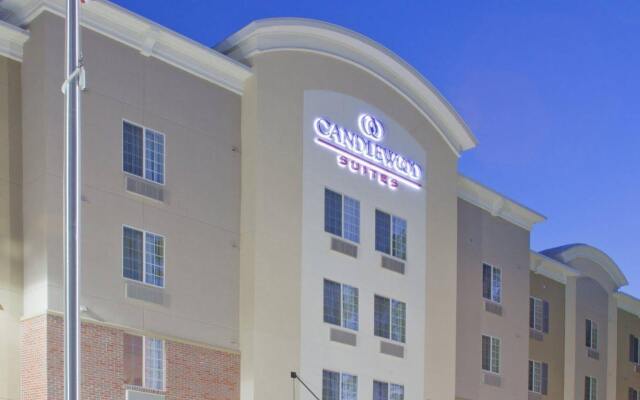 Candlewood Suites Houston (The Woodlands), an IHG Hotel