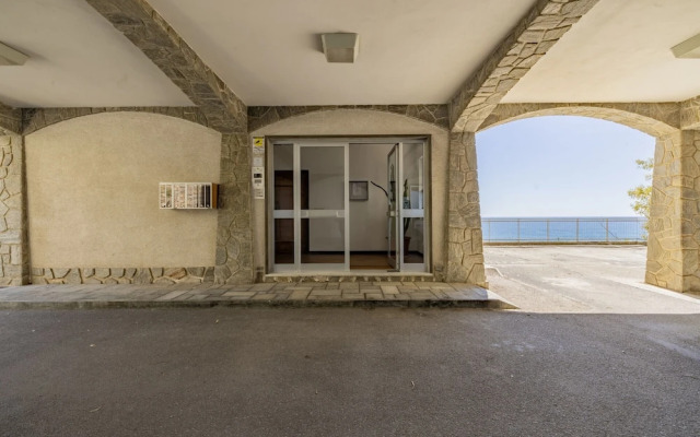 The Sound of the Sea by Wonderful Italy