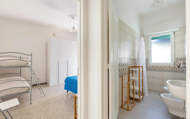 2430 Sunny Beach Apartments - Bilo Beach by Barbarhouse