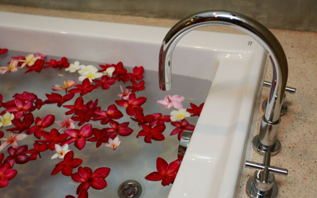 The Moon Residence & Spa