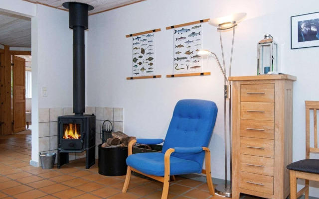 6 Person Holiday Home in Glesborg