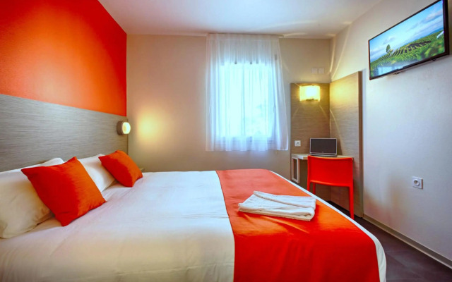 Hotel Formule Club