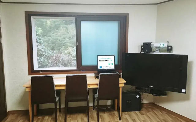 Geoje Sea Love Pension