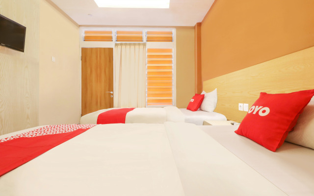 OYO 1384 Pulau Bali Hotel