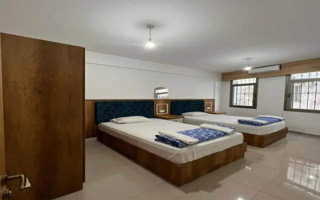 Nagas Hotel